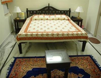 фото отеля Raj Niwas Hotel Jaipur
