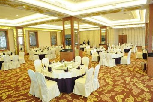 фото отеля Ariva Hot Spring Resort Qingdao