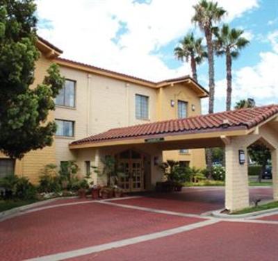 фото отеля La Quinta Inn Vista