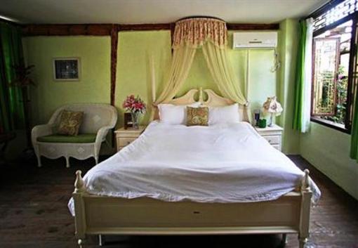 фото отеля Qingrenjie Hostel
