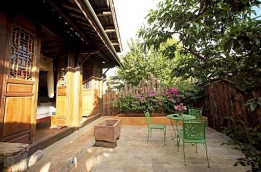 фото отеля Qingrenjie Hostel