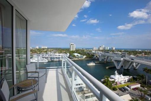 фото отеля Hilton Fort Lauderdale Marina