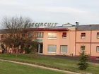 фото отеля Hotel du Circuit Magny-Cours