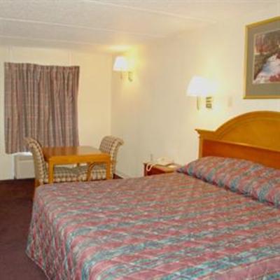 фото отеля Express Inn Knoxville