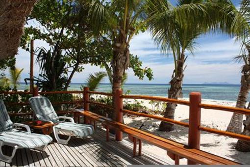 фото отеля Beachcomber Island Resort
