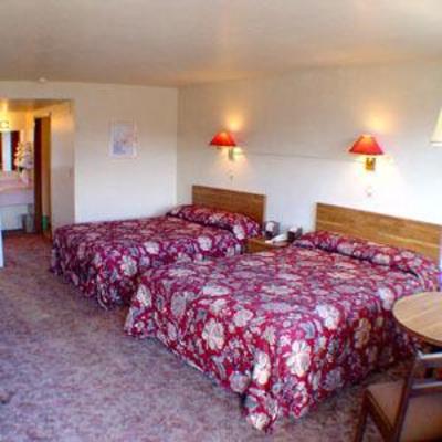 фото отеля Golden Oak Inn