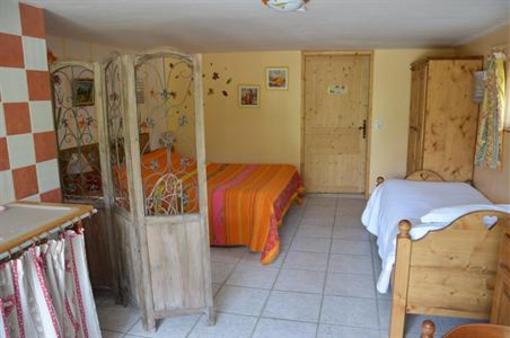 фото отеля Chambres et Table d'hotes L'Oree Des Bornes