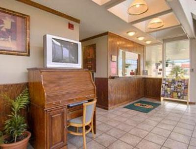 фото отеля Super 8 Motel Alexandria (Louisiana)