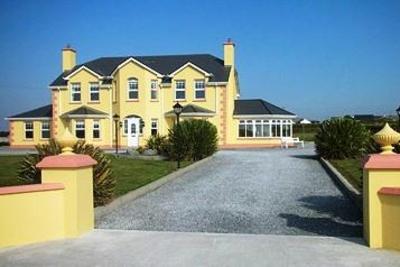 фото отеля Seashore Bed & Breakfast Ballybunion
