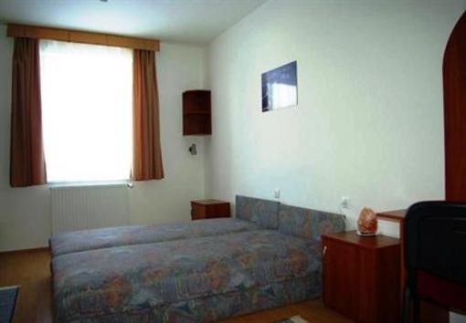 фото отеля Schweidel Apartments