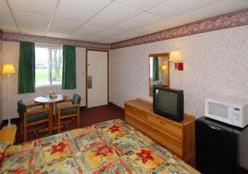 фото отеля Rodeway Inn Grand Haven
