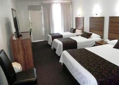 фото отеля Comfort Inn Deakin Palms