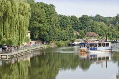 фото отеля Premier Inn Sandling Maidstone