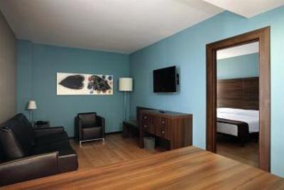 фото отеля Hotel Rey Fernando II de Aragon