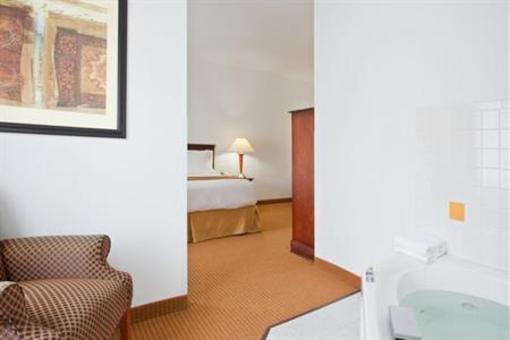 фото отеля Holiday Inn Express Newell