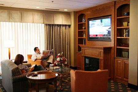 фото отеля Hampton Inn Fairfax (Virginia)