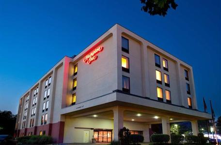 фото отеля Hampton Inn Fairfax (Virginia)