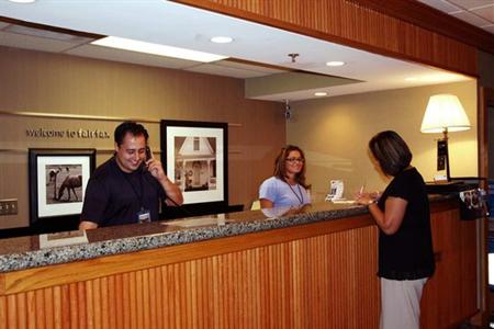 фото отеля Hampton Inn Fairfax (Virginia)