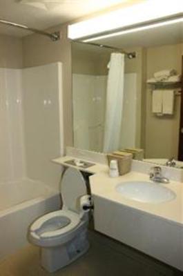 фото отеля Microtel Inn & Suites Starkville