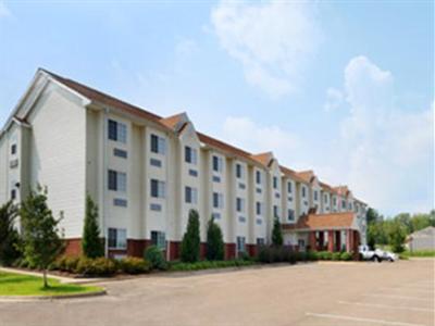 фото отеля Microtel Inn & Suites Starkville