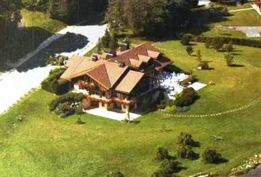 фото отеля L'ancolie Chalet Du Lac Cruseilles