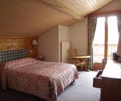фото отеля L'ancolie Chalet Du Lac Cruseilles