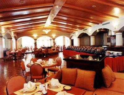фото отеля ST-Tropez Hotel