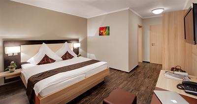 фото отеля Landidyll Hotel Ahrenberg