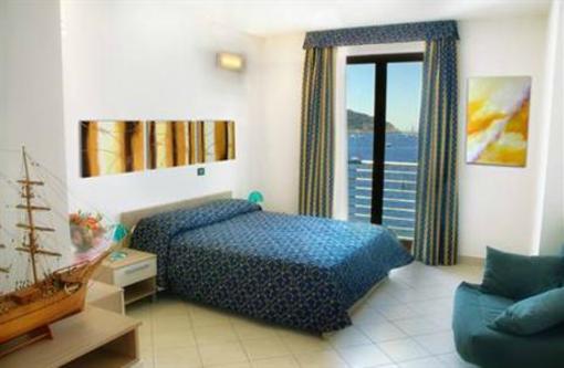 фото отеля Residence Le Terrazze Portovenere