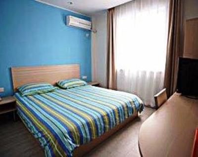 фото отеля Super 8 Hotel Wulin Square Hangzhou