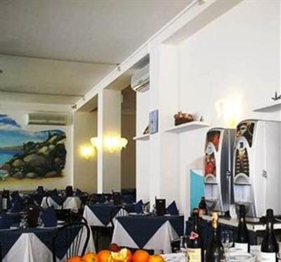 фото отеля Hotel Sorriso Cattolica