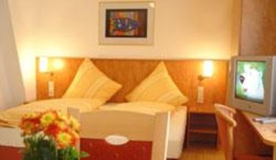 фото отеля Hotel Römer Günzburg