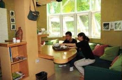 фото отеля Yuanfang Inn Dadonghai - Sanya