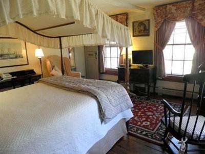 фото отеля Anchor Inn Nantucket