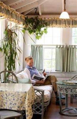 фото отеля Anchor Inn Nantucket