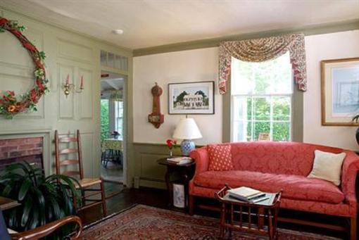 фото отеля Anchor Inn Nantucket