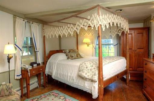 фото отеля Anchor Inn Nantucket