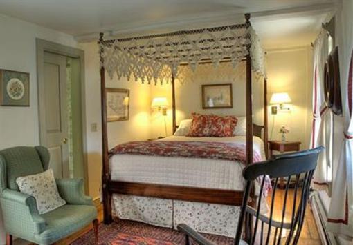 фото отеля Anchor Inn Nantucket