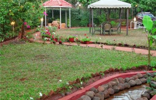 фото отеля Lakeview Resort Lonavala