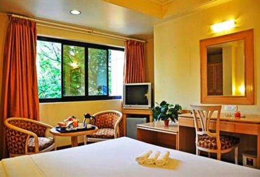 фото отеля Shanthi Residency Hotel Indiranagar Bangalore