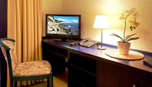 фото отеля Aparthotel Waldfrieden Sellin