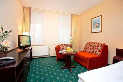 фото отеля Aparthotel Waldfrieden Sellin