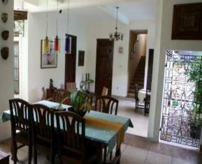 фото отеля Rumah Kayen Family Homestay