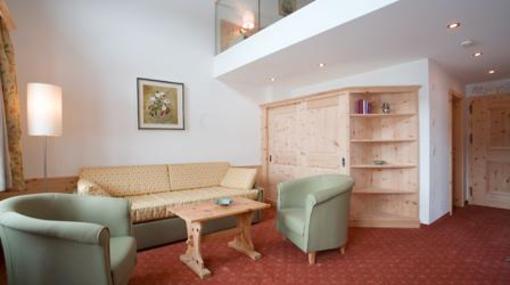 фото отеля Hotel Seraina