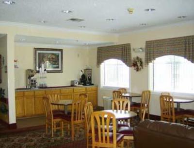 фото отеля Super 8 Pasadena Houston Area