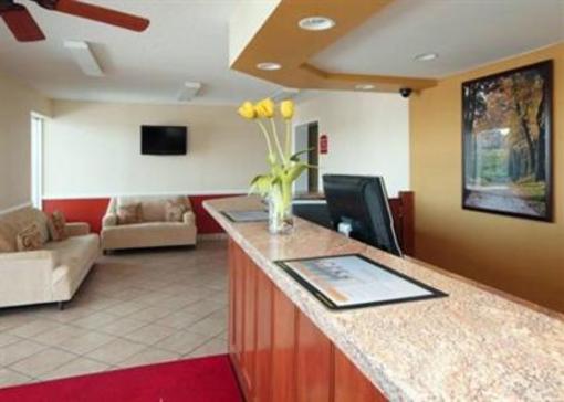 фото отеля Econo Lodge Tifton