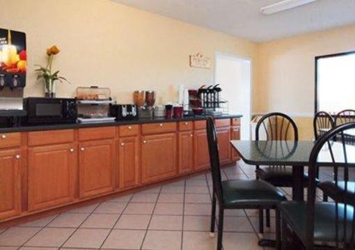 фото отеля Econo Lodge Tifton