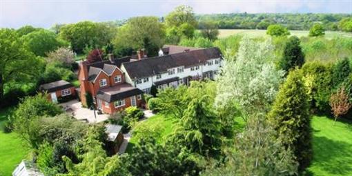 фото отеля The Limes Country Lodge Solihull