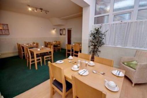 фото отеля The Aaron Guest House Southport