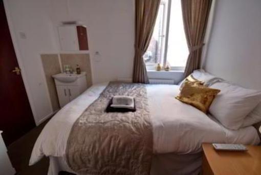 фото отеля The Aaron Guest House Southport